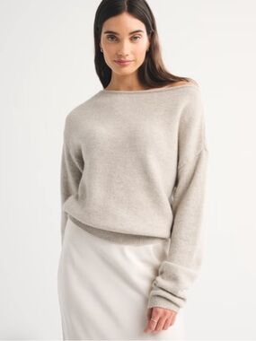 Abercrombie and Fitch Grey Sweater
